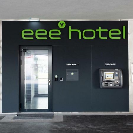 eee hotel Traun Buitenkant foto