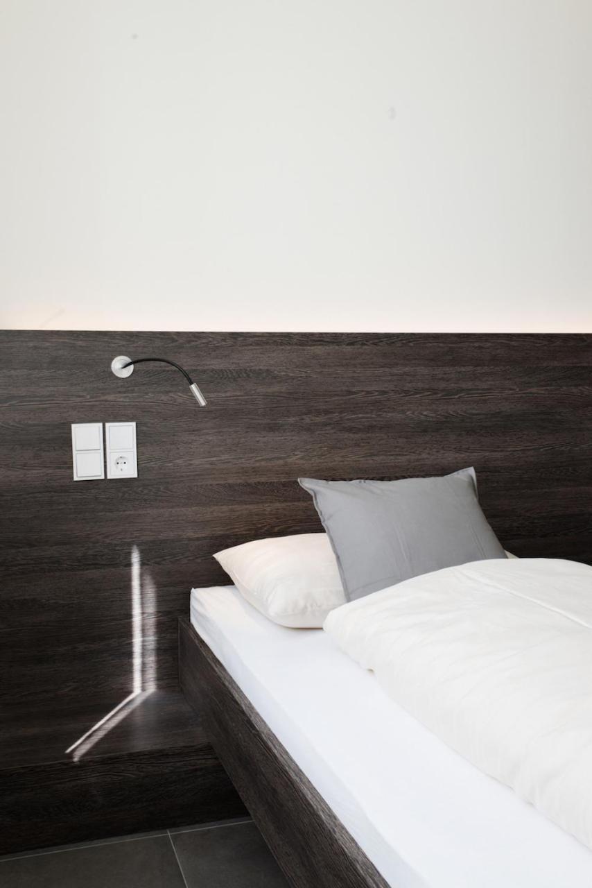eee hotel Traun Buitenkant foto