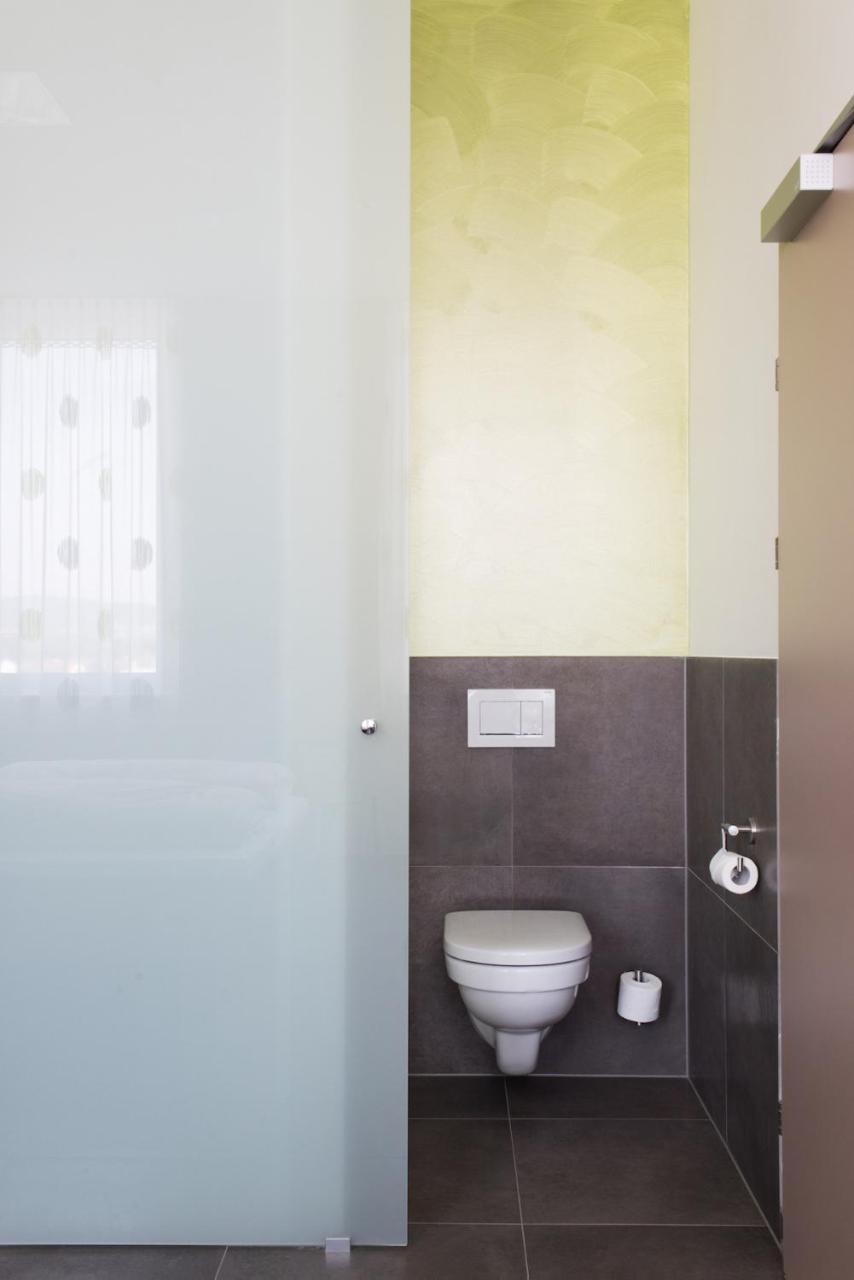 eee hotel Traun Buitenkant foto